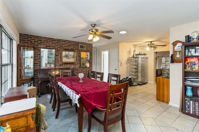 841 BLACK OAK COURT, Orlando, FL 32809