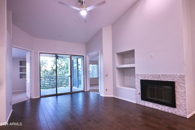 7580 E Earll Drive 84, Scottsdale, AZ 85251