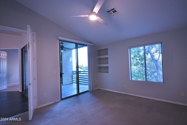 7580 E Earll Drive 84, Scottsdale, AZ 85251