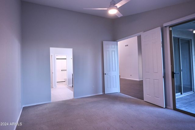 7580 E Earll Drive 84, Scottsdale, AZ 85251