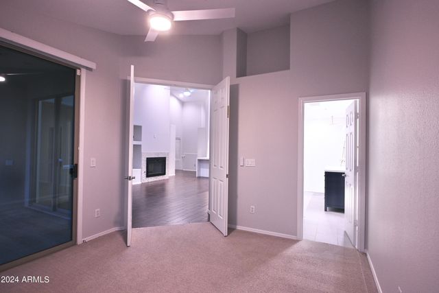 7580 E Earll Drive 84, Scottsdale, AZ 85251