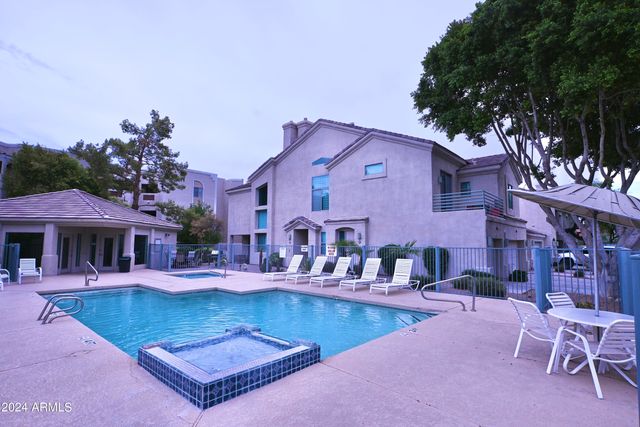 7580 E Earll Drive 84, Scottsdale, AZ 85251