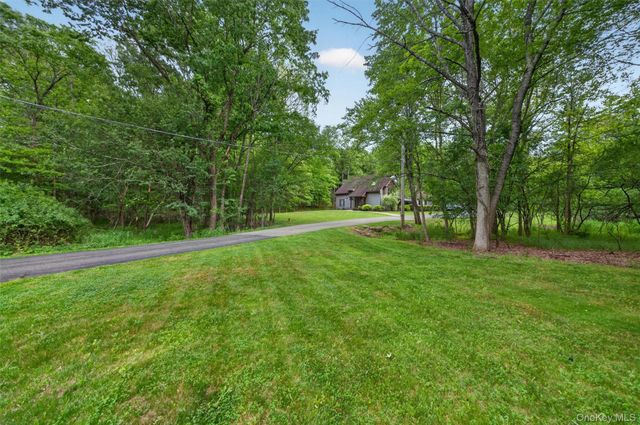 233 Hill Road, Goshen, NY 10924