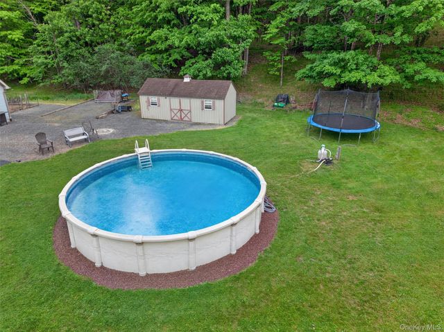 233 Hill Road, Goshen, NY 10924