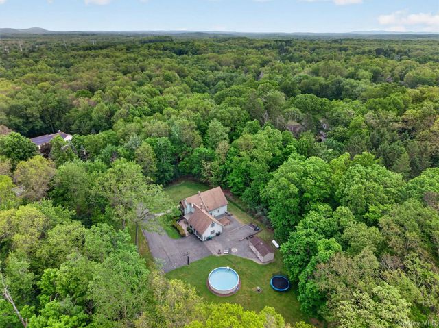 233 Hill Road, Goshen, NY 10924