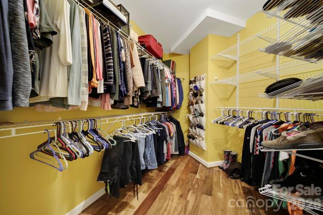 718 W Trade Street 803, Charlotte, NC 28202