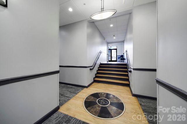 718 W Trade Street 803, Charlotte, NC 28202