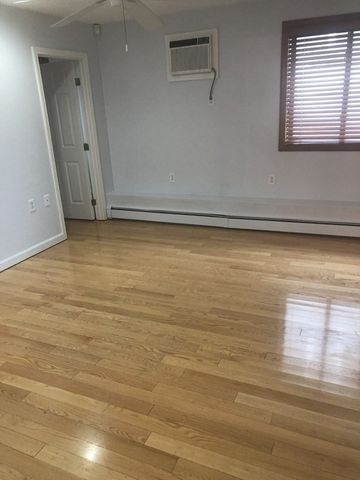 18 Belmont Park 1, Everett, MA 02149