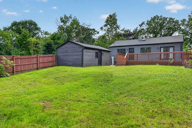 717 Kirkwood Avenue, Winthrop Harbor, IL 60096