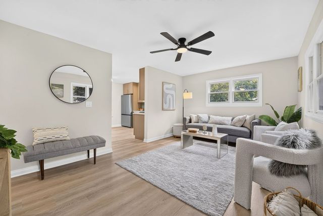 717 Kirkwood Avenue, Winthrop Harbor, IL 60096