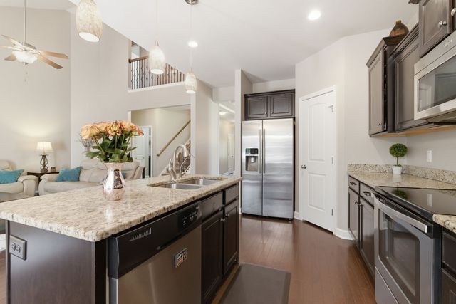 4127 Oakstone Dr, Smyrna, TN 37167