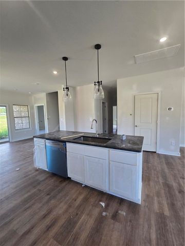 2309 N Presley Street, Siloam Springs, AR 72761