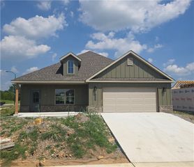 2309 N Presley Street, Siloam Springs, AR 72761