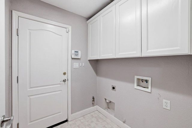 877 lavastone Dr, Lincoln, CA 95648