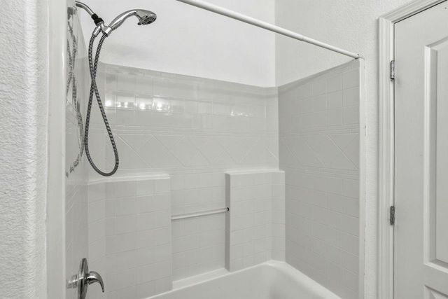 877 lavastone Dr, Lincoln, CA 95648
