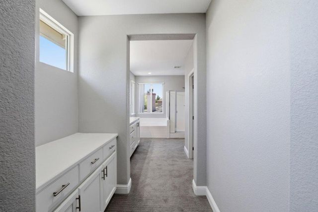877 lavastone Dr, Lincoln, CA 95648