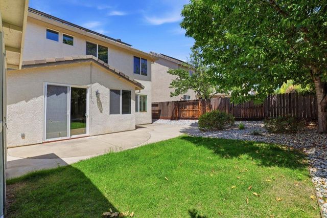 877 lavastone Dr, Lincoln, CA 95648