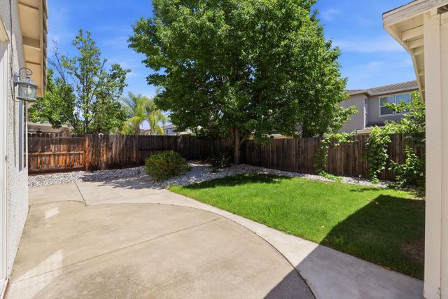 877 lavastone Dr, Lincoln, CA 95648