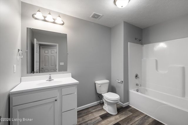 1590 Payneville Rd, Brandenburg, KY 40108