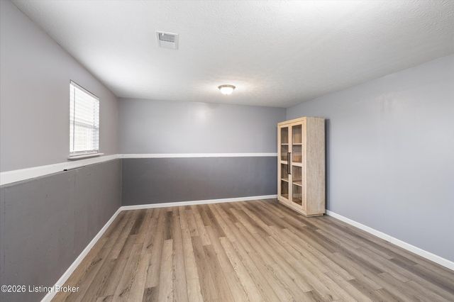 1590 Payneville Rd, Brandenburg, KY 40108