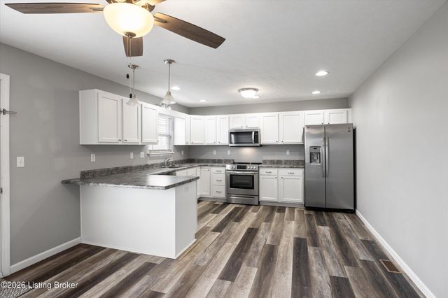 1590 Payneville Rd, Brandenburg, KY 40108