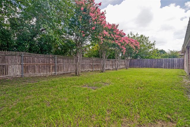 3111 Creekside Drive, Sachse, TX 75048