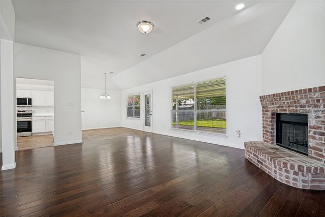 3111 Creekside Drive, Sachse, TX 75048