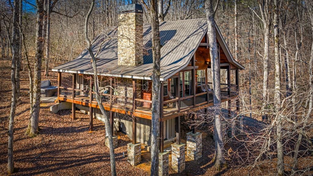 139 White Oak Drive, Blue Ridge, GA 30513