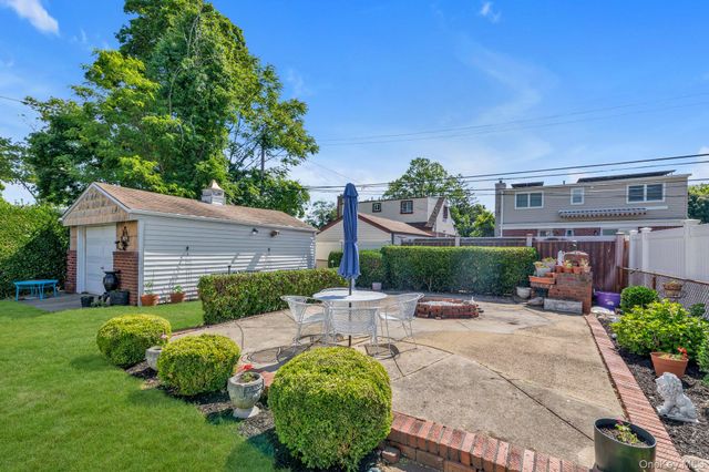 106 Green Avenue, Hempstead, NY 11550