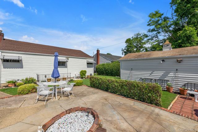 106 Green Avenue, Hempstead, NY 11550