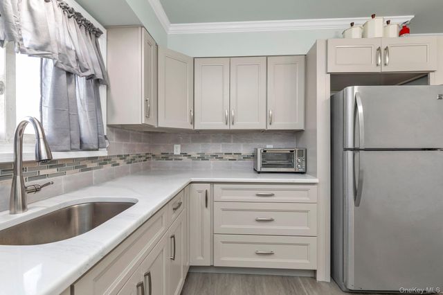 106 Green Avenue, Hempstead, NY 11550