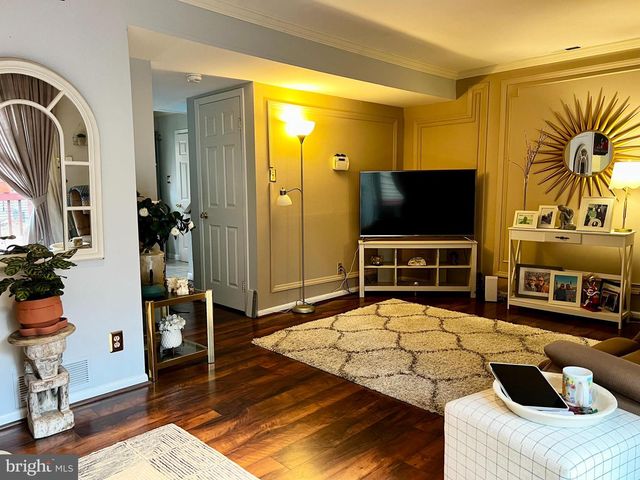 81 DORSET CT, Marlton, NJ 08053