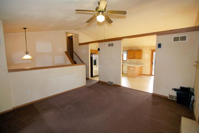 2118 Shafer Drive, Fitchburg, WI 53711