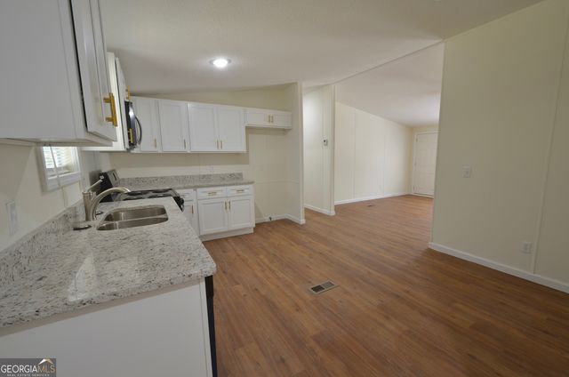 810 Stoney Ridge Drive, East Dublin, GA 31027