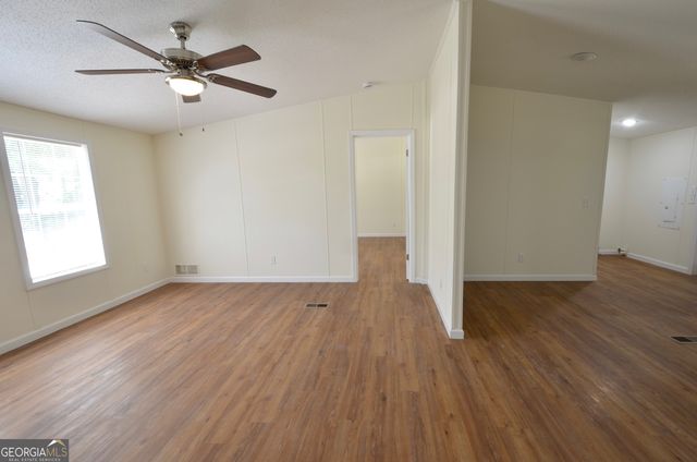 810 Stoney Ridge Drive, East Dublin, GA 31027