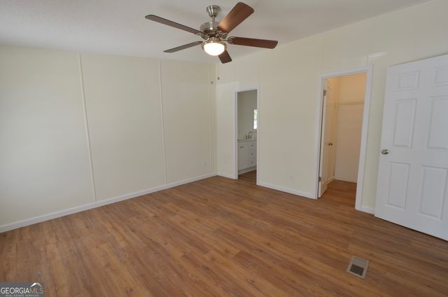 810 Stoney Ridge Drive, East Dublin, GA 31027
