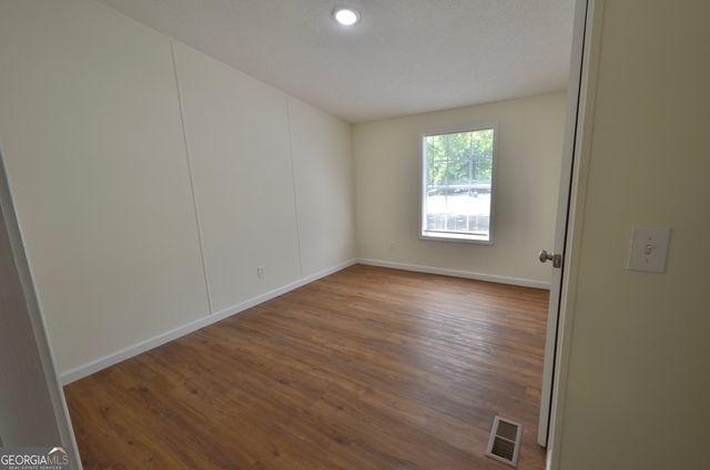 810 Stoney Ridge Drive, East Dublin, GA 31027