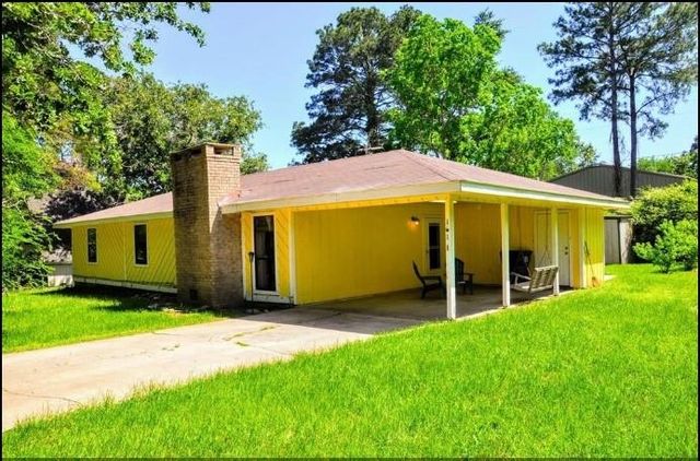 161 Yellowstone, Livingston, TX 77351
