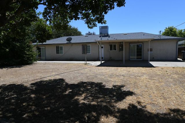 1361 Longshore Ct, Sacramento, CA 95838