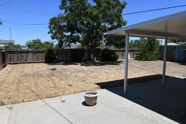 1361 Longshore Ct, Sacramento, CA 95838