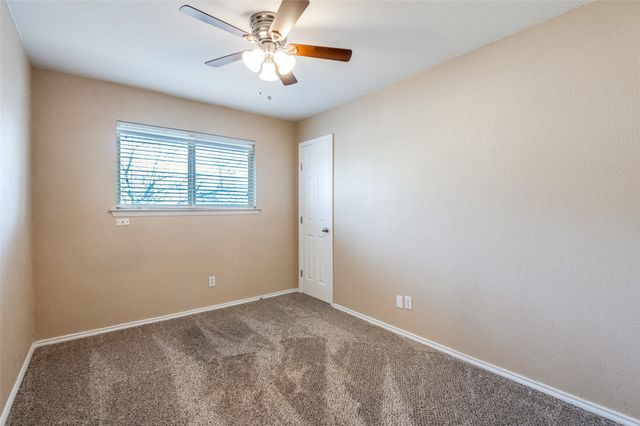 2111 Via Catalina, Carrollton, TX 75006