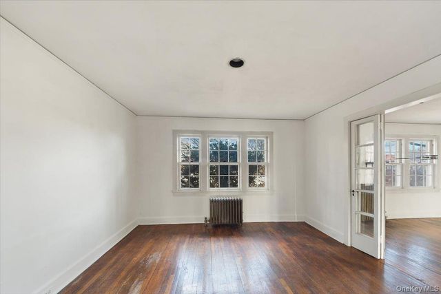 310 W 263rd Street, Bronx, NY 10471