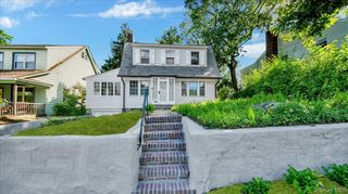 310 W 263rd Street, Bronx, NY 10471