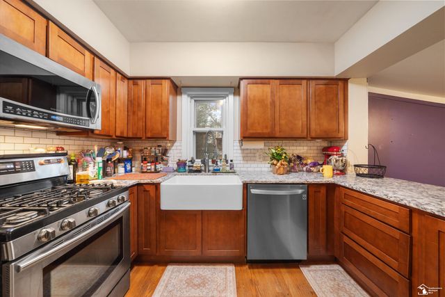 37261 Ellis Street, New Boston, MI 48164
