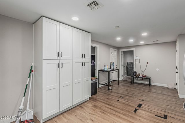 13039 N 19TH Avenue, Phoenix, AZ 85029