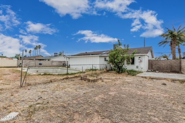 13039 N 19TH Avenue, Phoenix, AZ 85029