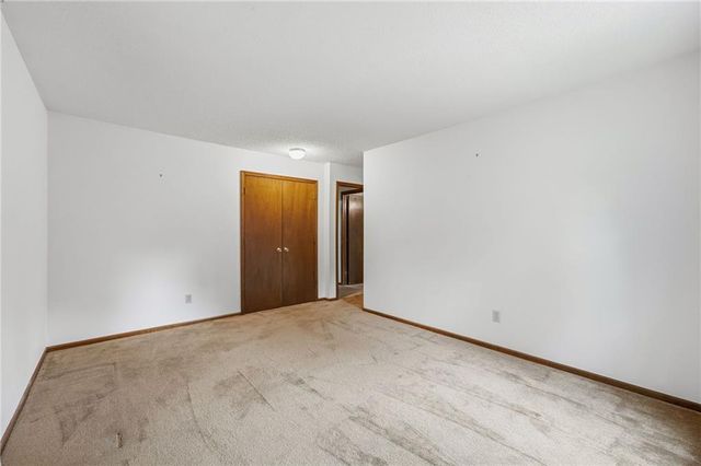 20104 Pickering Road, Belton, MO 64012