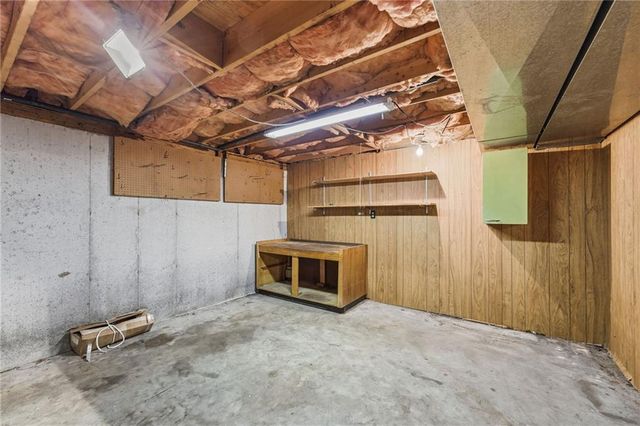20104 Pickering Road, Belton, MO 64012