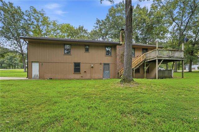20104 Pickering Road, Belton, MO 64012