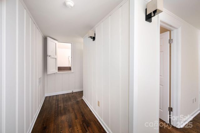 49 Pinedale Road, Asheville, NC 28805